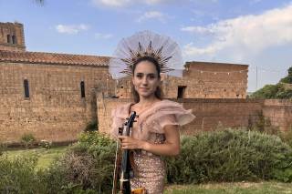 Angela Violin