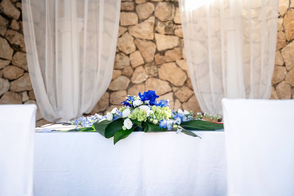FOTO LONTANA_ FIORI ALTARE
