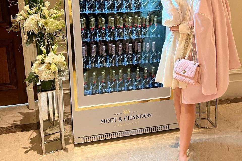 Moët & Chandon Machine