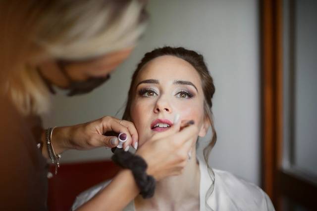 Make-up
