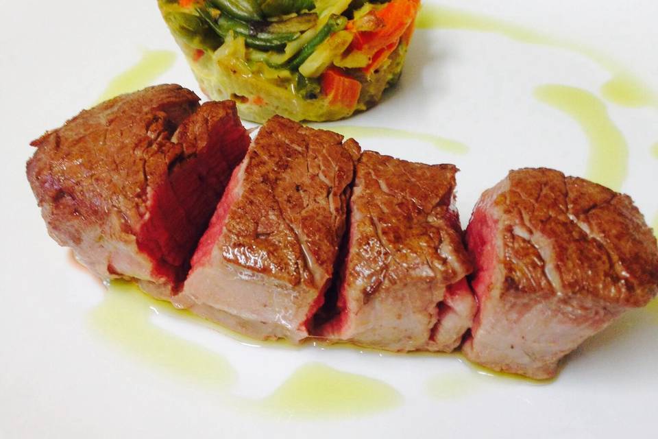 Tagliata di Angus con tortino