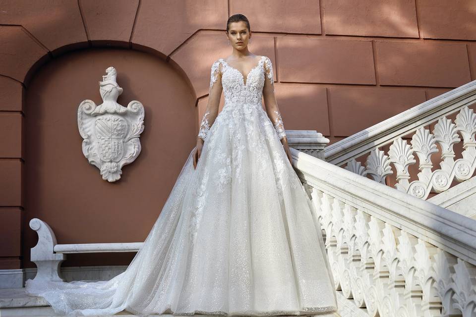 Abito sposa ampio con pizzo