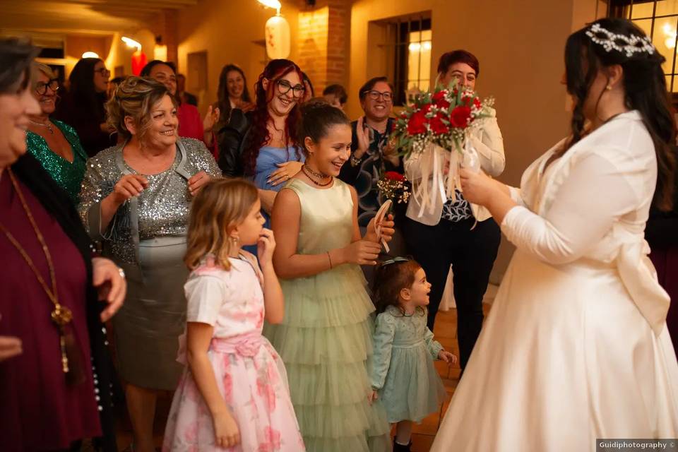 Il lancio del bouquet