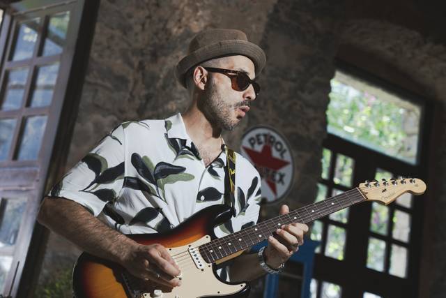 Lead Vocals, Electric Guitar