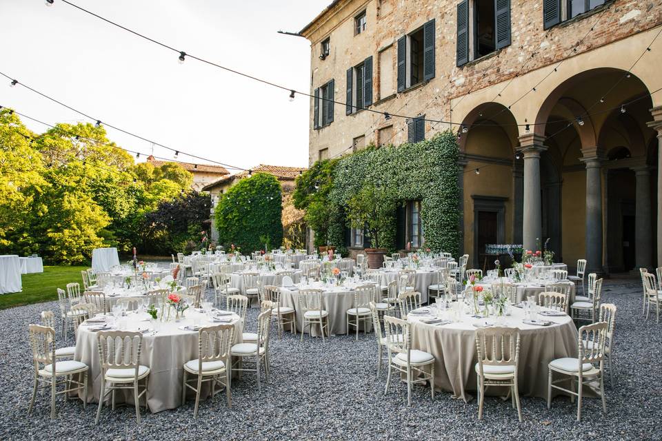 Cena in giardino