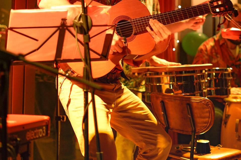 Live1