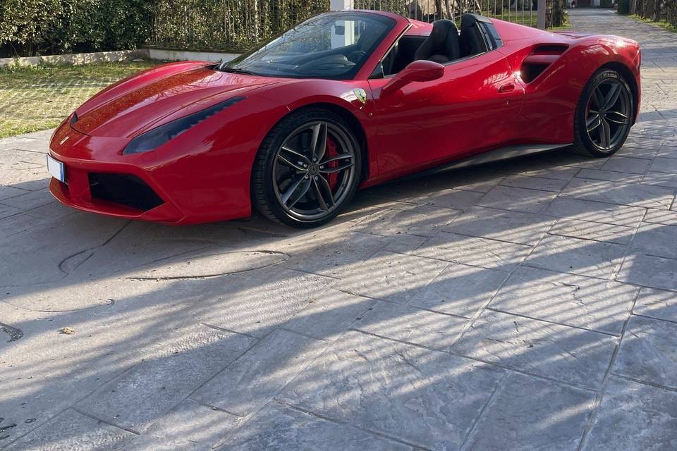Ferrari 488