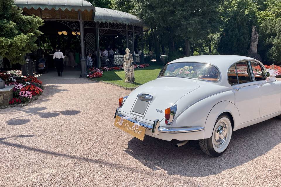 Jaguar MK II Daimler V8 Saloon
