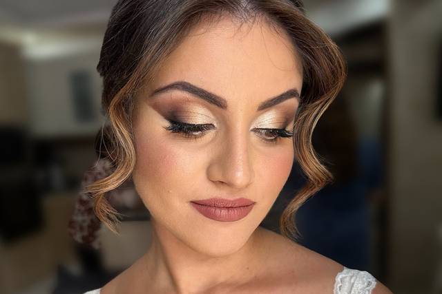 Cetty Anello Make up Artist