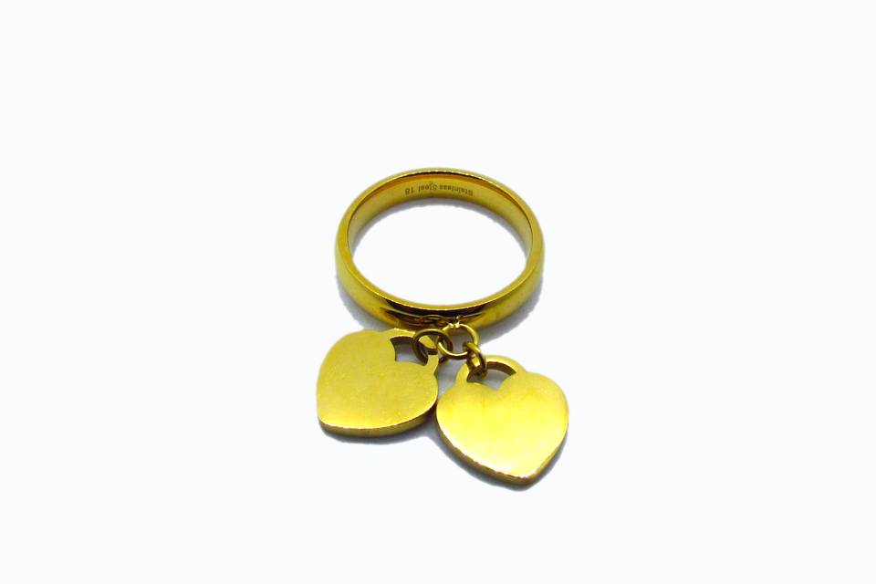 Anello cuori pendenti oro