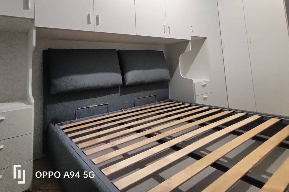 Camera da letto in poco spazi