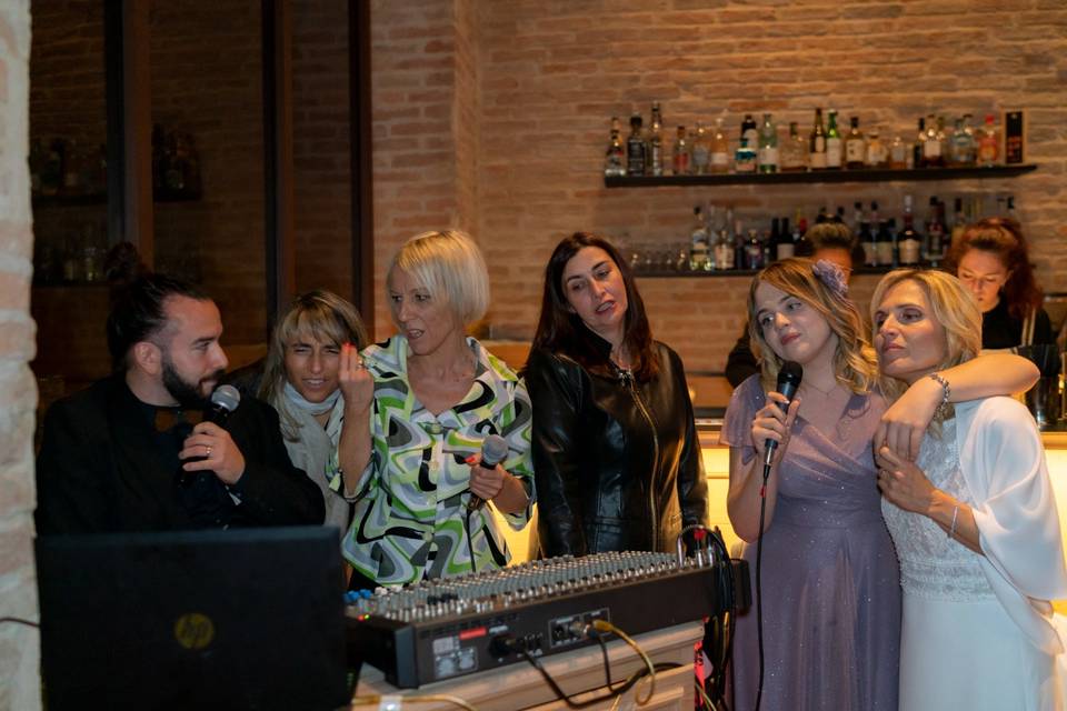 Momento Karaoke