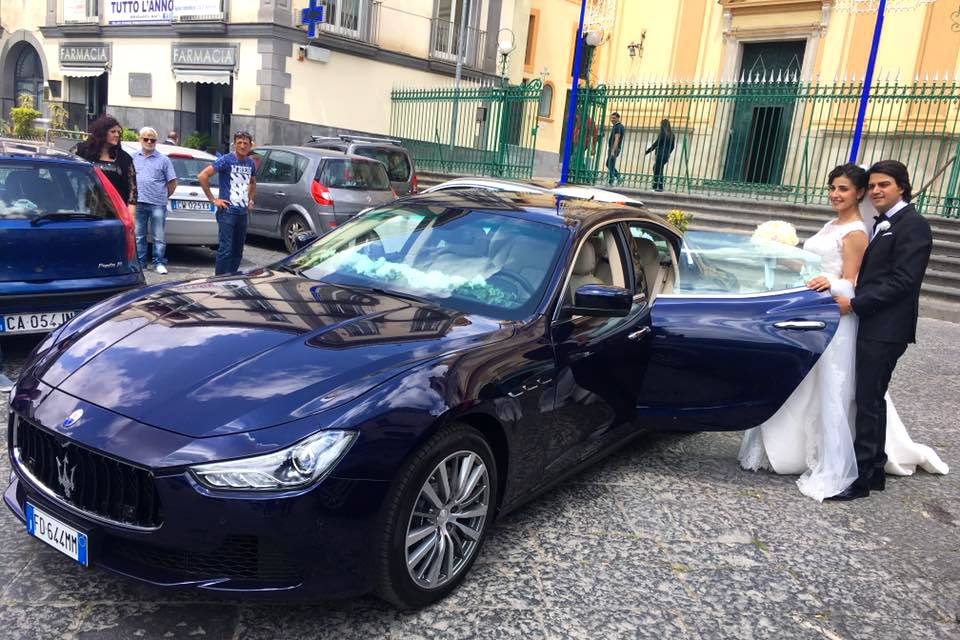 Maserati ghibli blu
