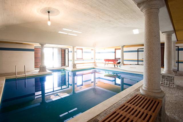 Piscina interna