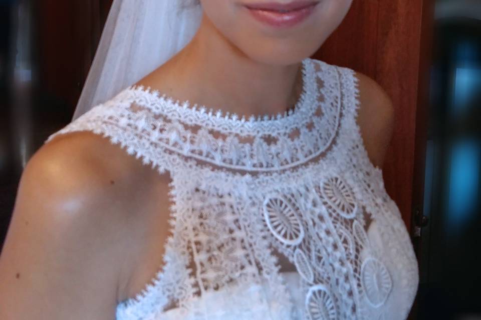 Trucco e acconciatura per Vale