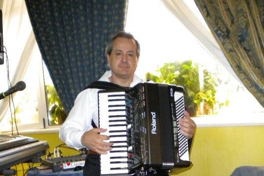 DUO TASTIERA E FISARMONICA