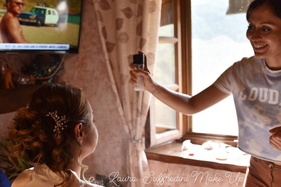 Laura Suffredini Make up