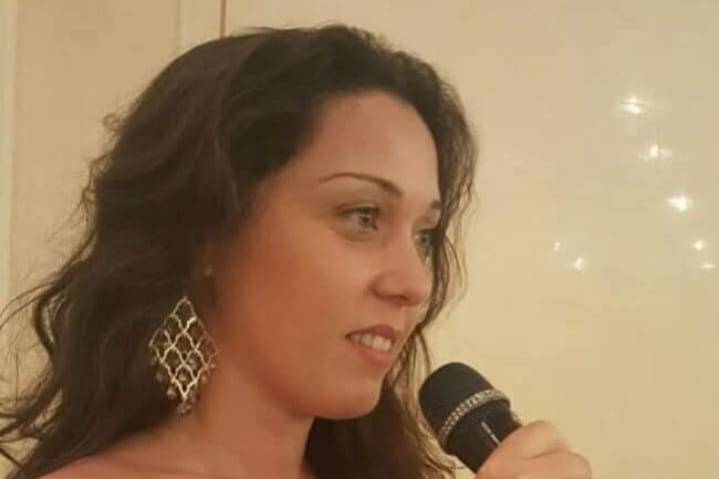 CANTANTE LIRICA E MODERNA