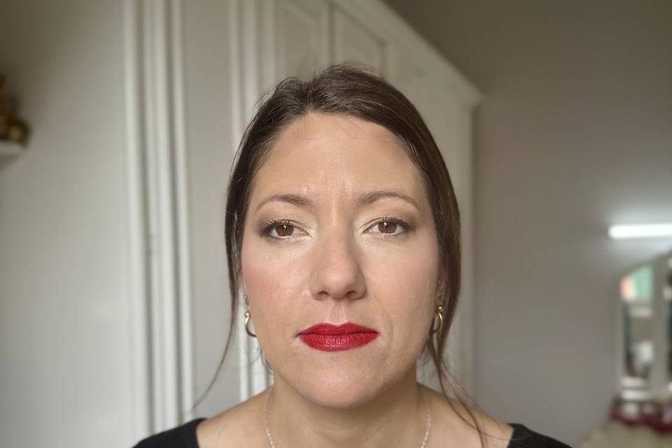 Lara Cosi make-up artist