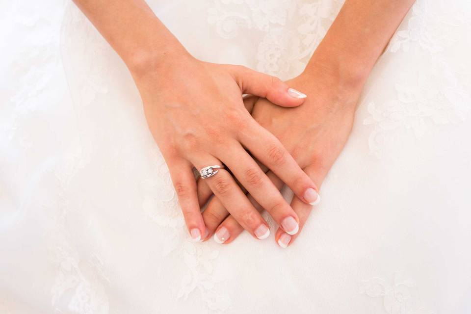 Le mani della sposa