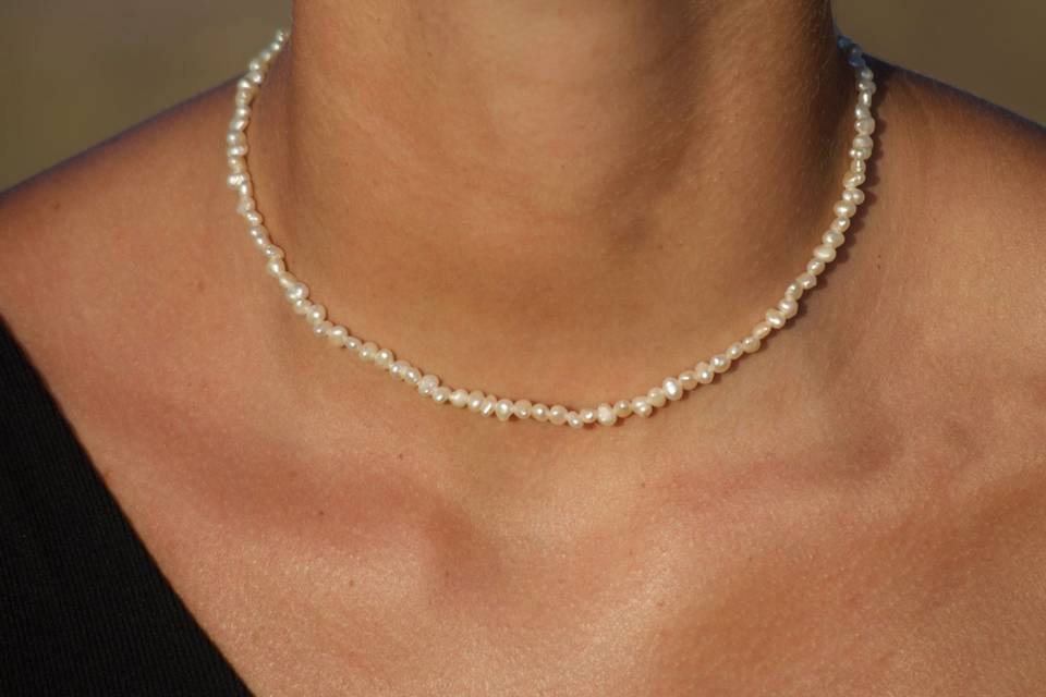 Collana con perle piccole