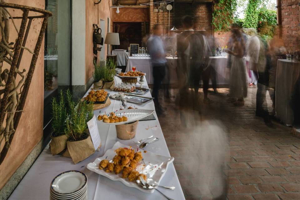 Il buffet sotto il porticato