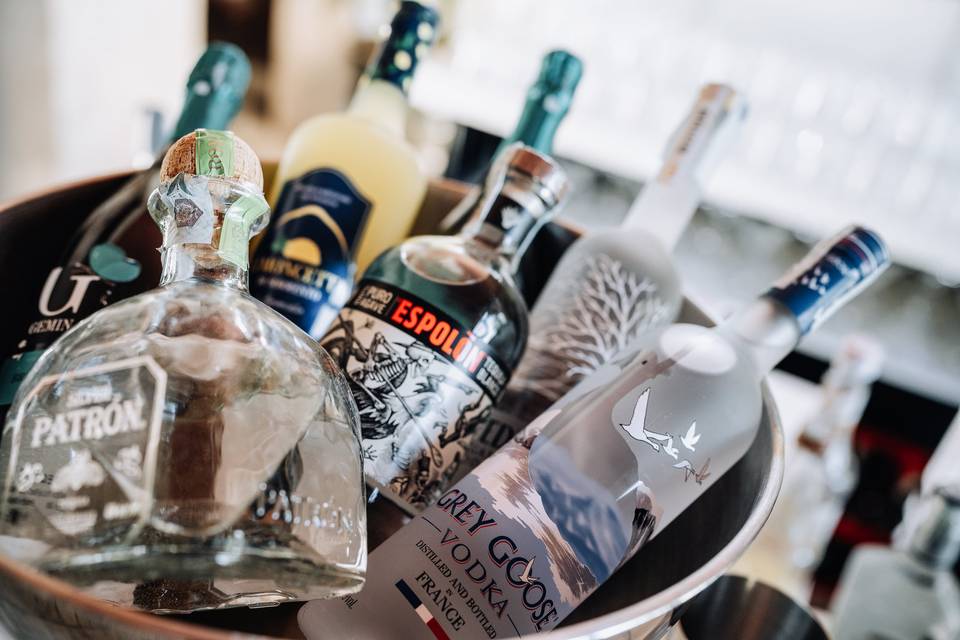 Premium Bar