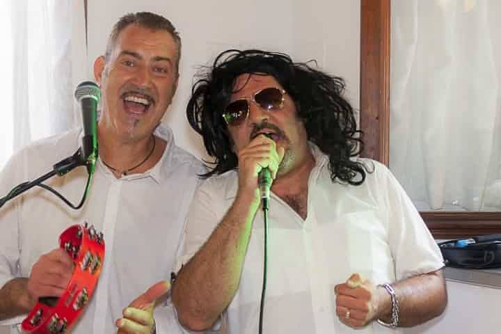 E vai con il karaoke!