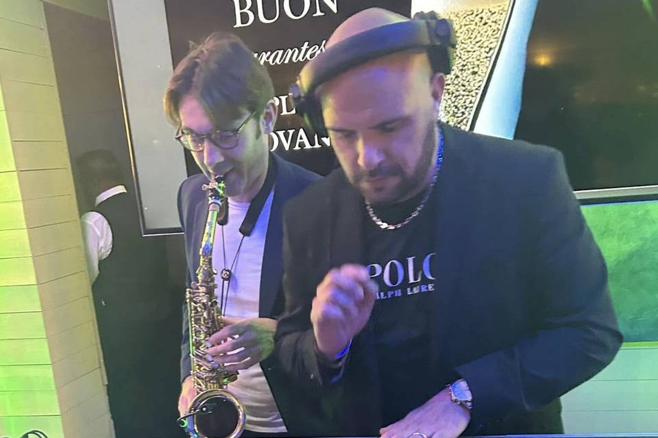 Dj e Sax