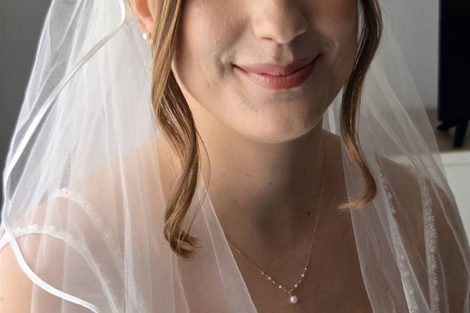 Lia Favale make up artist