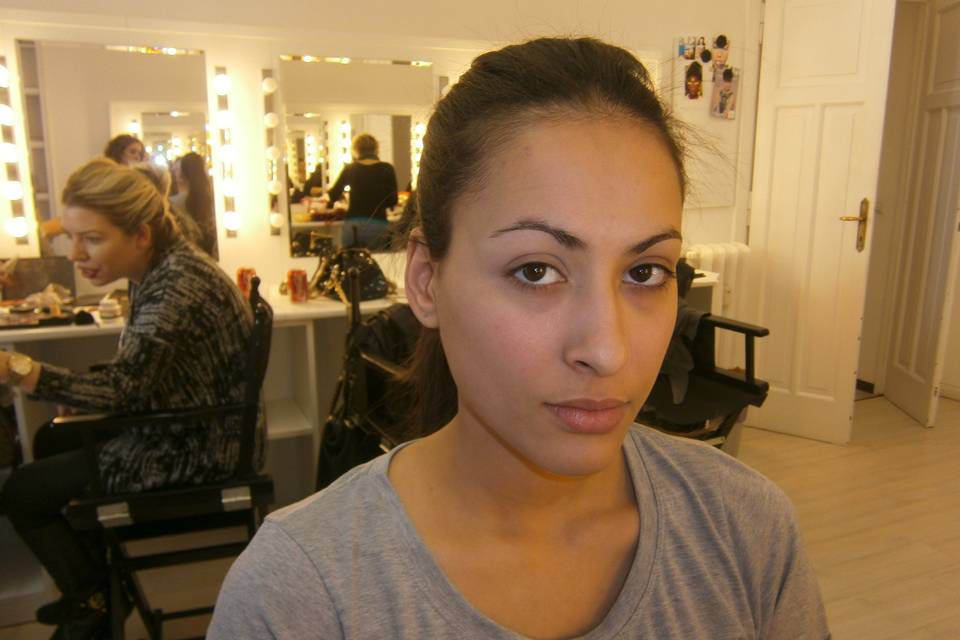 Lia Favale make up artist