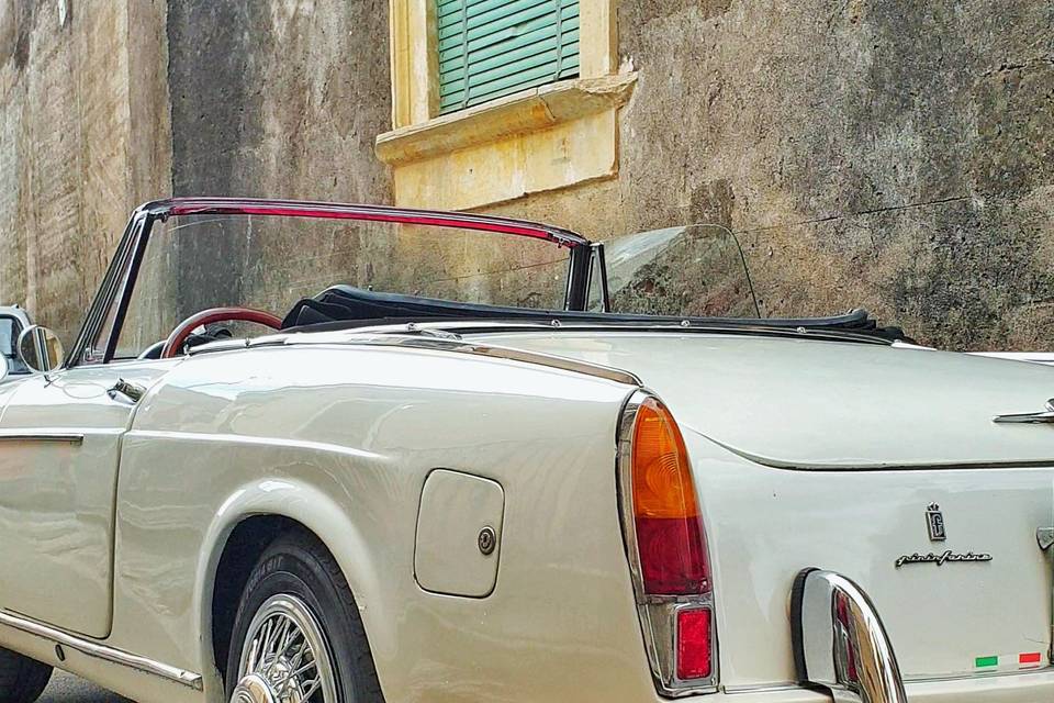 Fiat 1500 spider Pininfarina