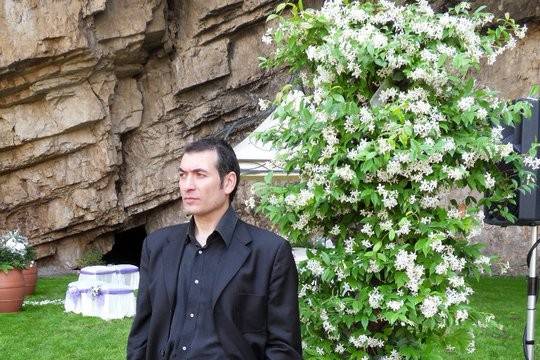 Simone Marra: Sax, Piano, Voce