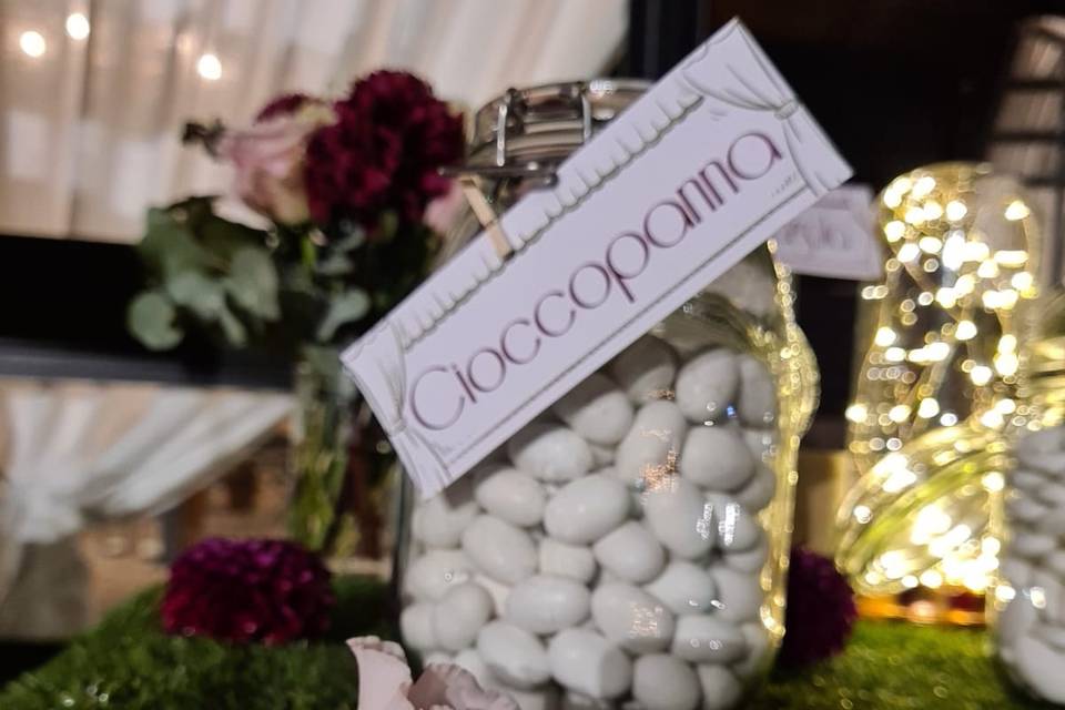 Sweet table