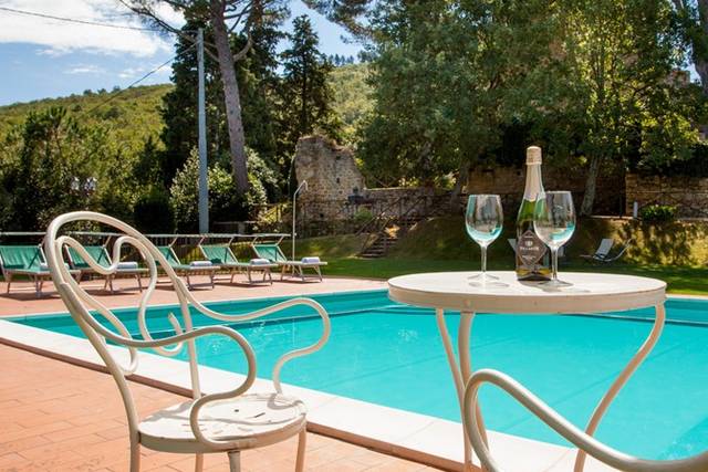Bordo piscina