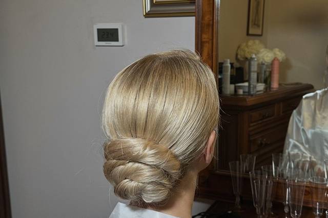 Elegant bridal hair bun