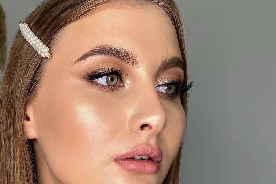 Radiant bridal look