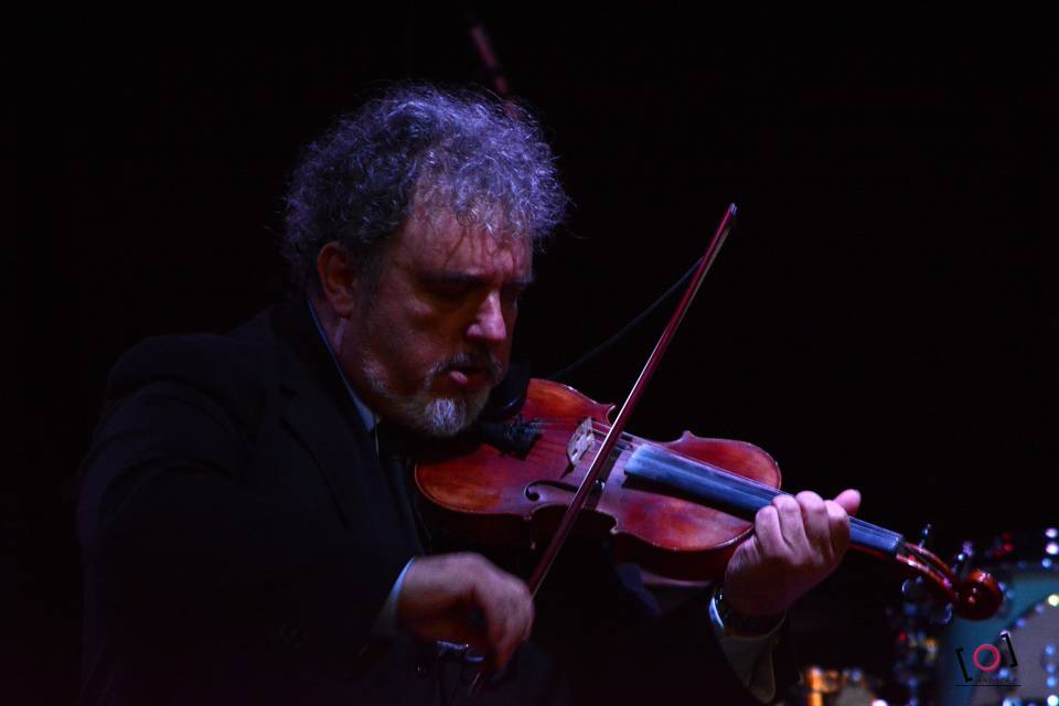 Ilir Violin Show in Concerto
