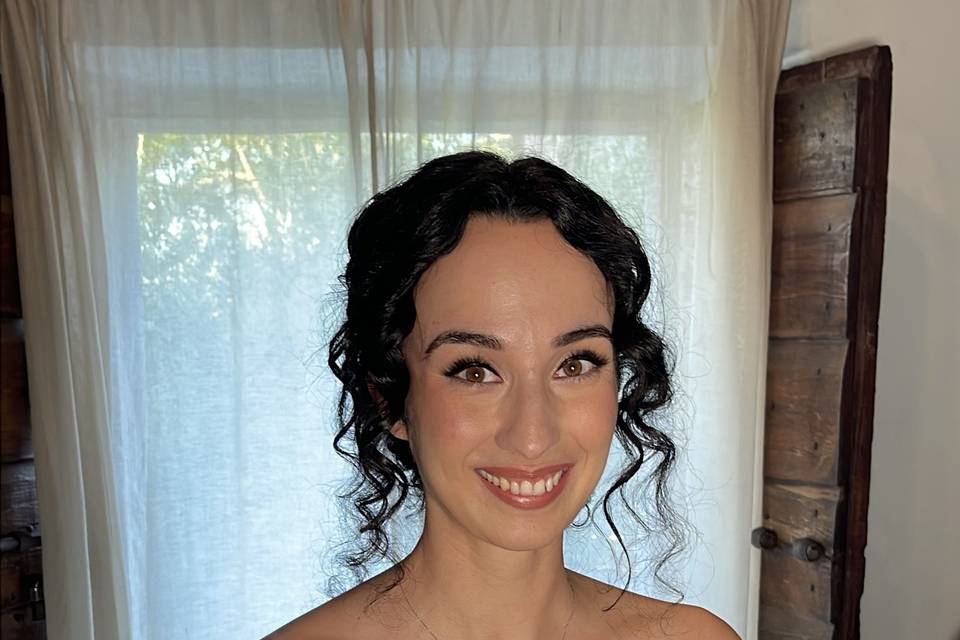 Bridal makeup hair