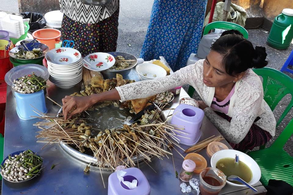 Yangon street food