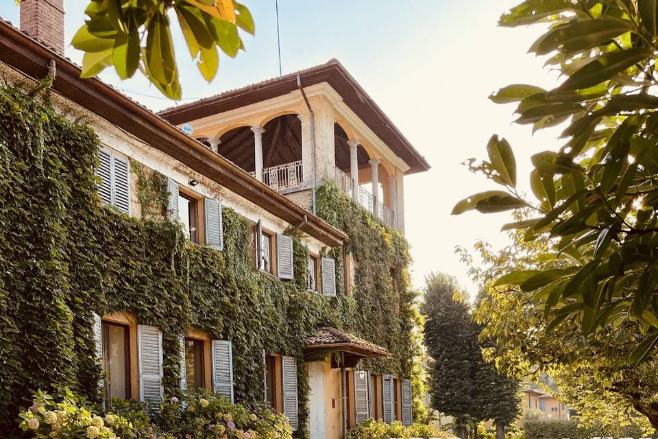 Cena Fronte Villa