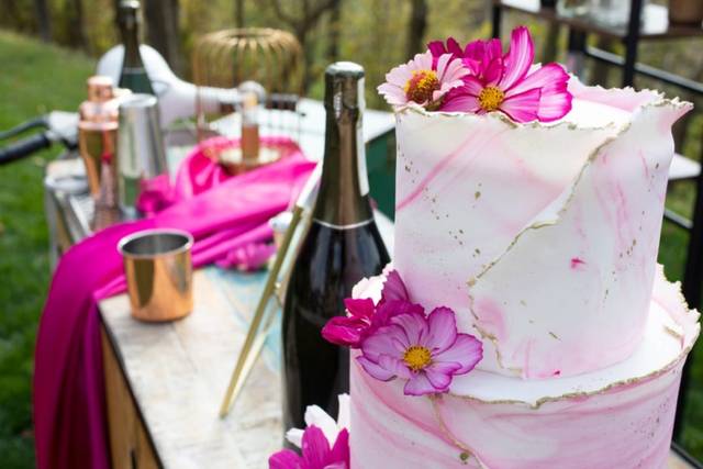 Sesilia Wedding Planner Stylist