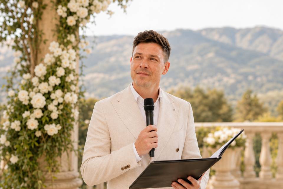 Stefano - Celebrante