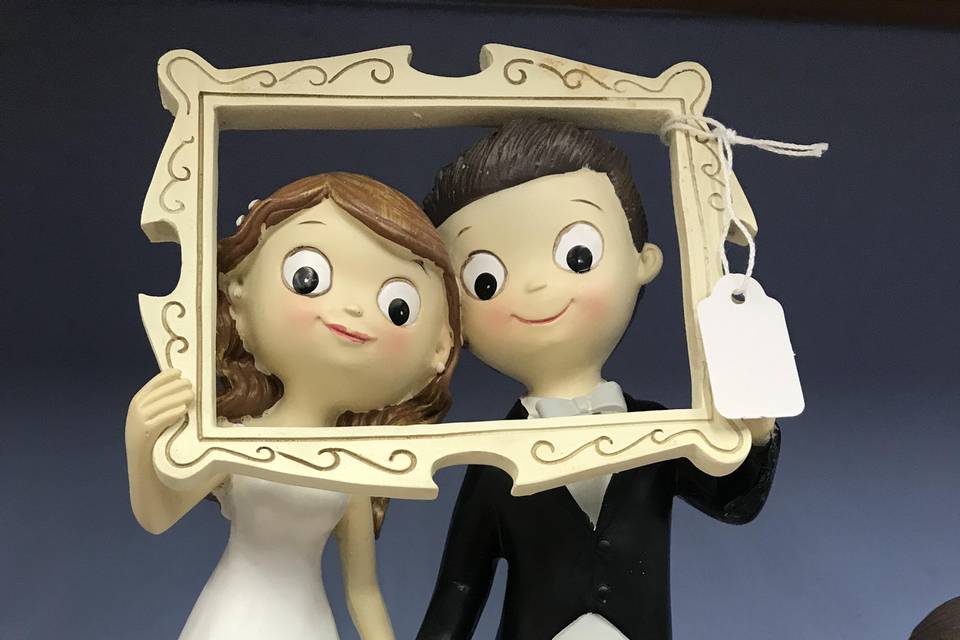 Cake topper