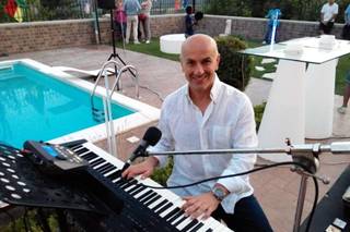 Paolo Live Pianobar