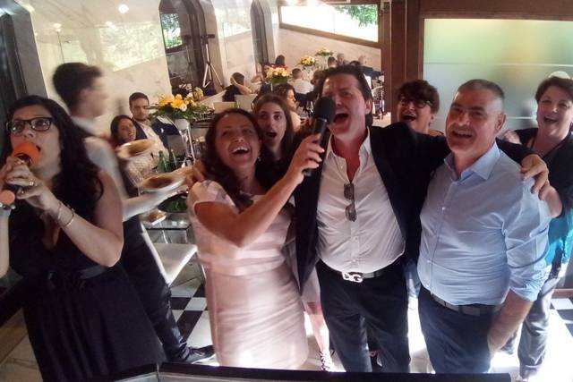 Cantando