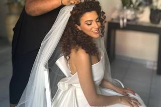 CM Hairstylist One to One Studio