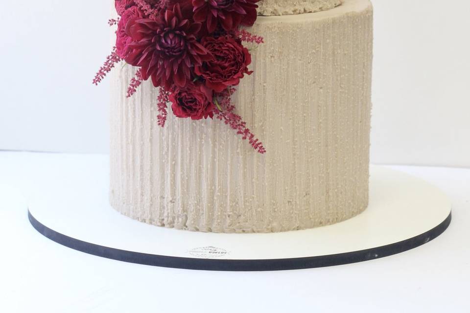 Modern wedding cake