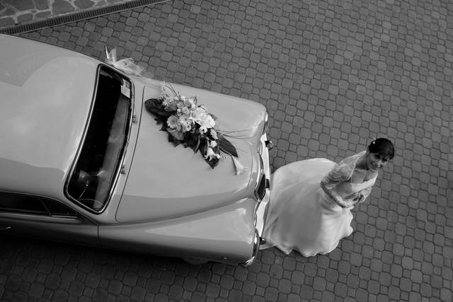 Karem auto del matrimonio vecchio stile