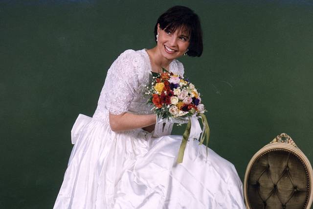 Fiorella ritratta in studio